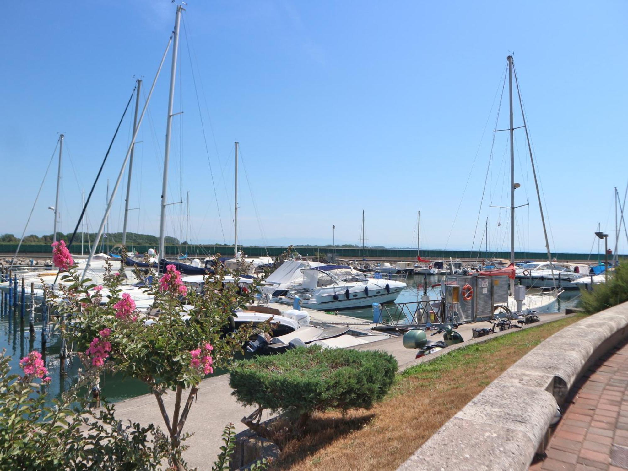 Salisburgo Apartment Lignano Sabbiadoro Bagian luar foto